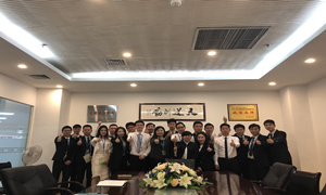 老子有钱lzyq88官网之家星南方店业务部赴武昌店互换学习