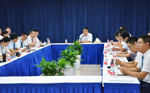 老子有钱lzyq88官网之家安徽分公司总经理蔺总部署下半年工作.jpg